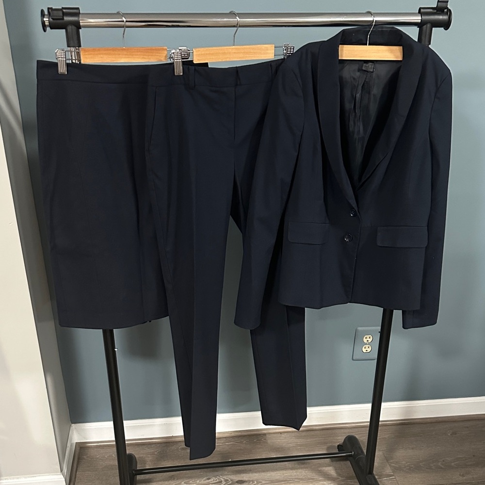 Ann Taylor Petite Curvy Navy Blazer, Skirt and Pants